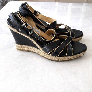 Ugg Isabella leather wedge sandals, black leather & tan, size 8, ankle straps